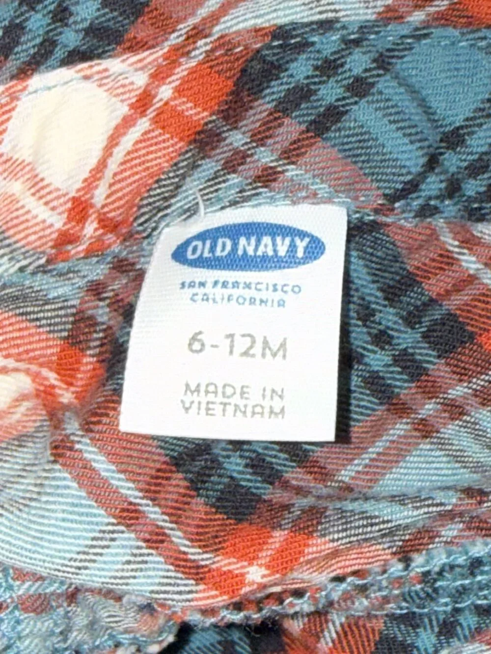 Old Navy Plaid Button Down Baby Boy's Shirt Size 12-18 Months